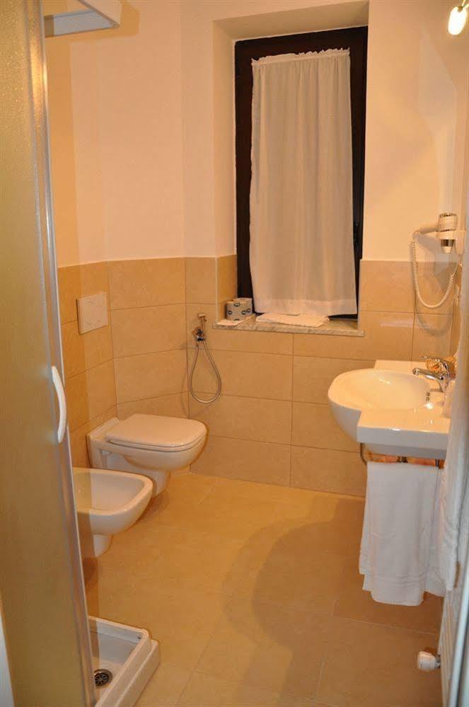 Hotel Saint Pierre Buitenkant foto